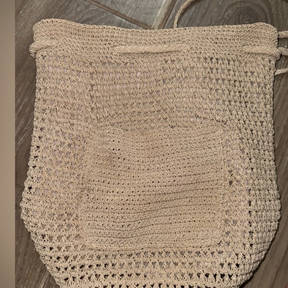 URBAN OUTFITTERS Ecote Moria Crochet Backpack in beige o/s - Picture 4 of 13